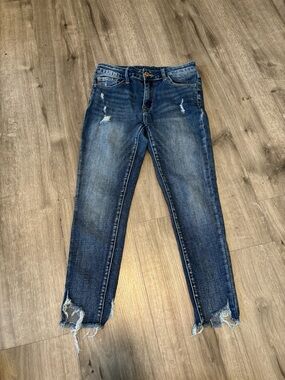 High-Rise Distressed Ankle Jeans - Blue